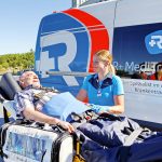 rplus-meditransport-Spezialist-krankentransport-Dialysefahrt-Arztfahrt-liegendtransport-tragestuhltransport